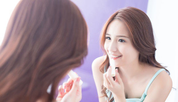 嘴唇發黑發紫是什麼狀況 ６種唇色看健康 康健雜誌